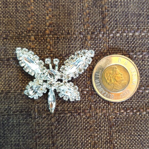 1.75'' Rare Vintage Clear Rhinestone Silver-Tone Bridal Brooch - Picture 4 of 10